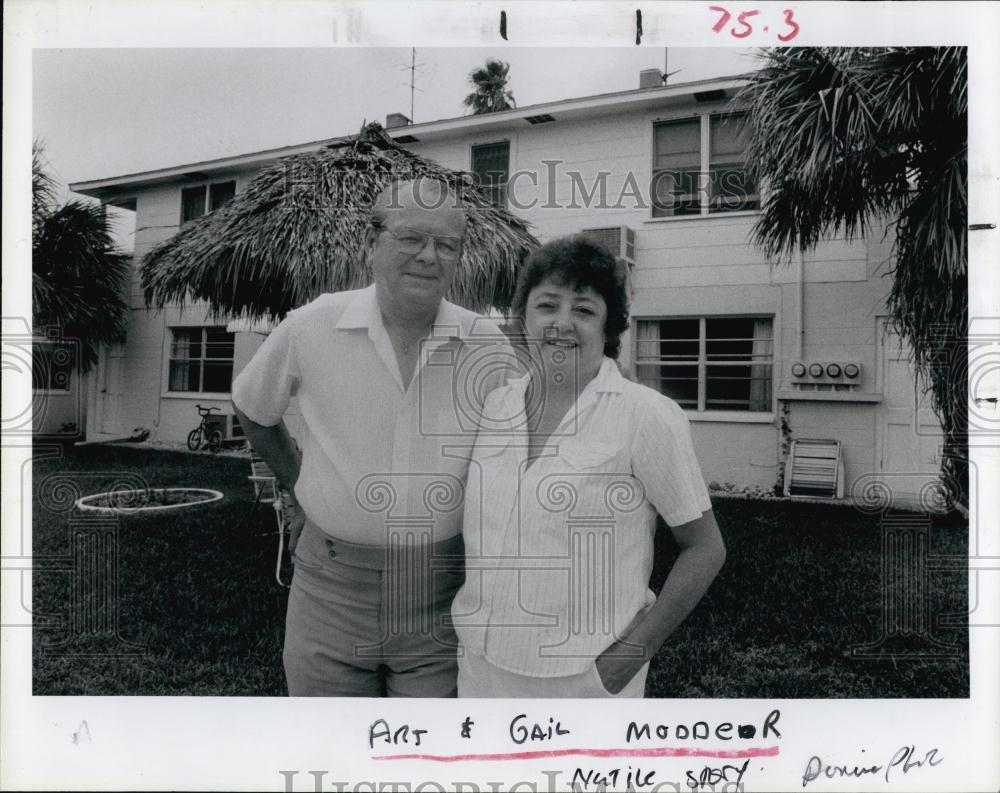 1986 Press Photo Gail Modder and Art - RSL66777 - Historic Images