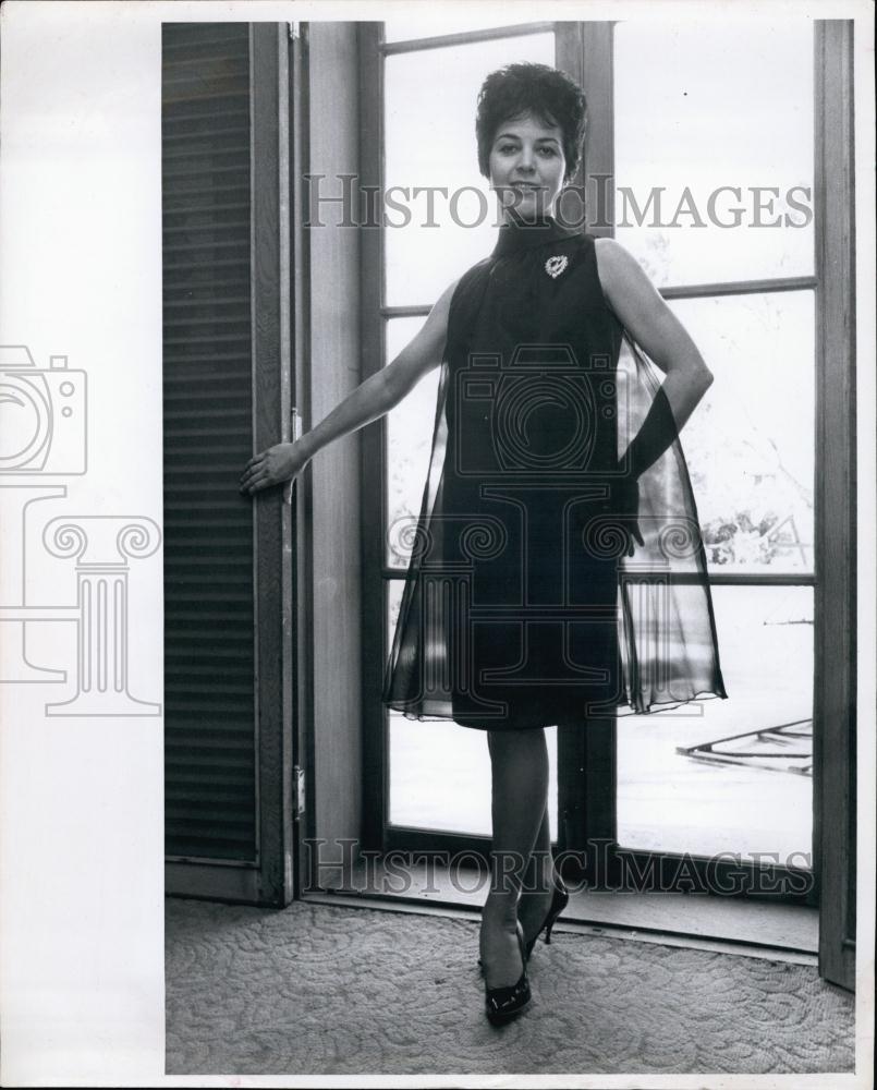 1967 Press Photo Maternity Fashion black silk tent dress - RSL59409 - Historic Images