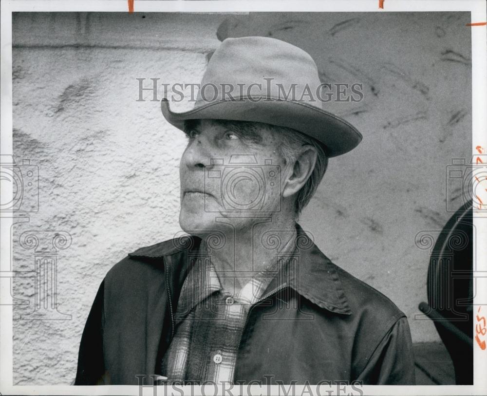 1974 Press Photo Curtis Orwick - for veteran&#39;s day sty by denley - RSL66861 - Historic Images