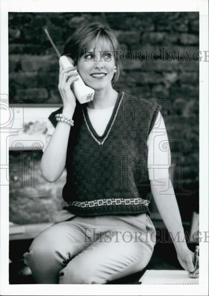 1996 Press Photo Fashion Model Modeling Bi-Color Vest - RSL59529 - Historic Images