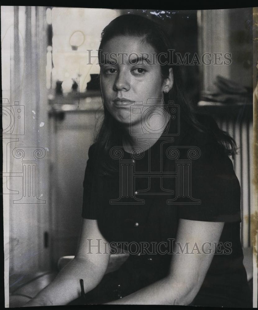 1969 Press Photo Mrs Gaetan Beaudoin Widow Killed Vietnam Soldier Manhattan - Historic Images