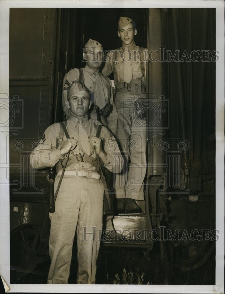 1950 Press Photo Marine Corp Reserves Sgt Edmund Palen, Sgt Mjr Vester &amp; Pvt Coy - Historic Images