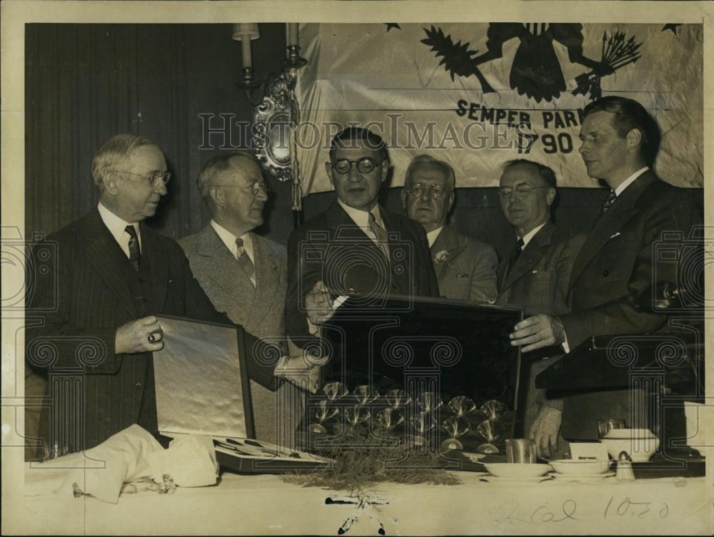 1941 Press Photo Capt Thomas A Shanley Ltor John J Halloran, Capt Thomas A - Historic Images