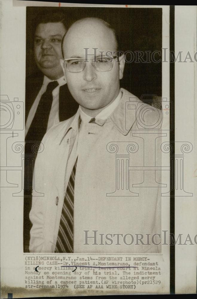 1974 Press Photo Dr Vincent Montemarano, defendant in mercy killing trial - Historic Images