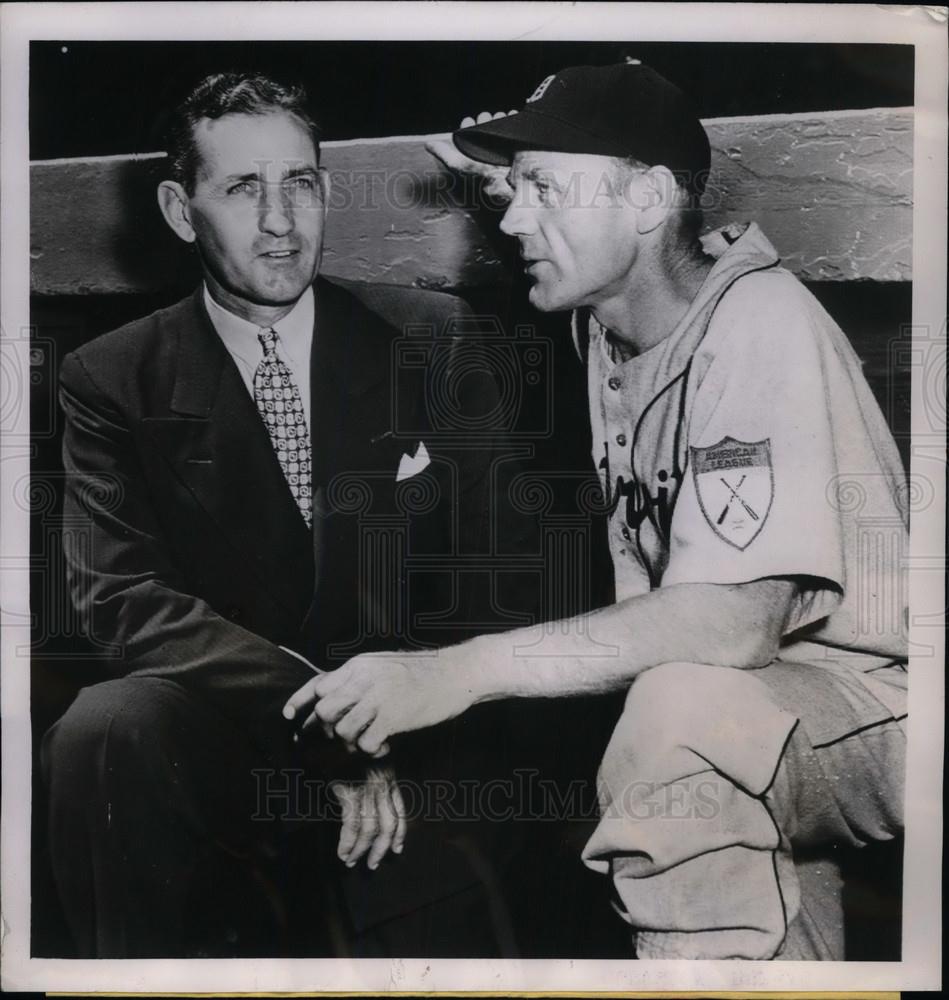 1951 Press Photo Detroit Tigers Player Charley Gehringer &amp; Manager Red Rolfe - Historic Images