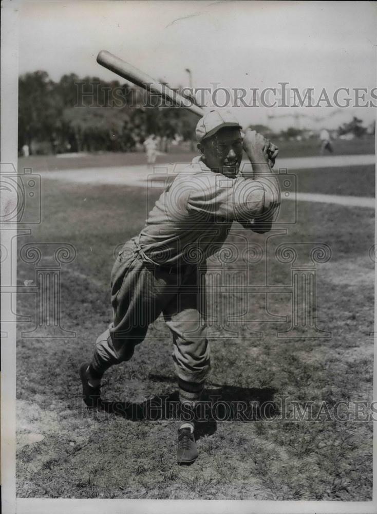 1934 Press Photo Col. Bulter Mills Outfielder Training Camp St. Louis Cardinals - Historic Images