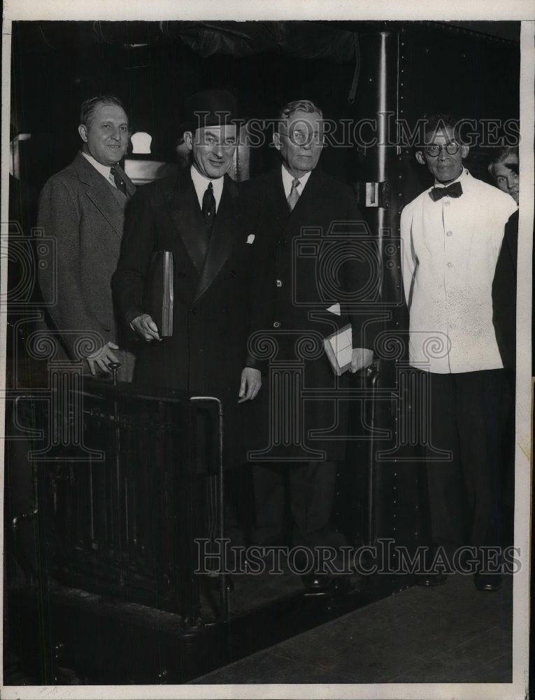 1931 Press Photo Mayor J Walker,JP Grand, in Calif. - nea08142 - Historic Images