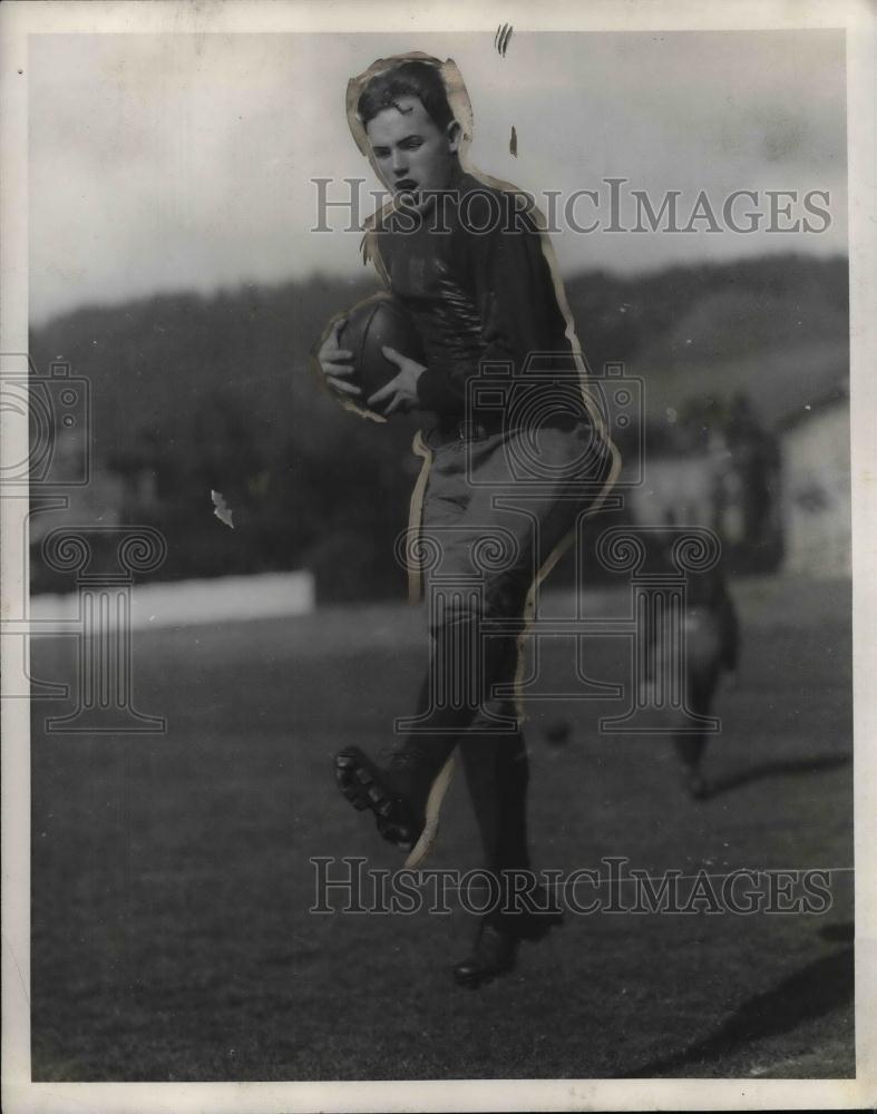 1927 Press Photo University of California Jim Dougery End - nea13734 - Historic Images