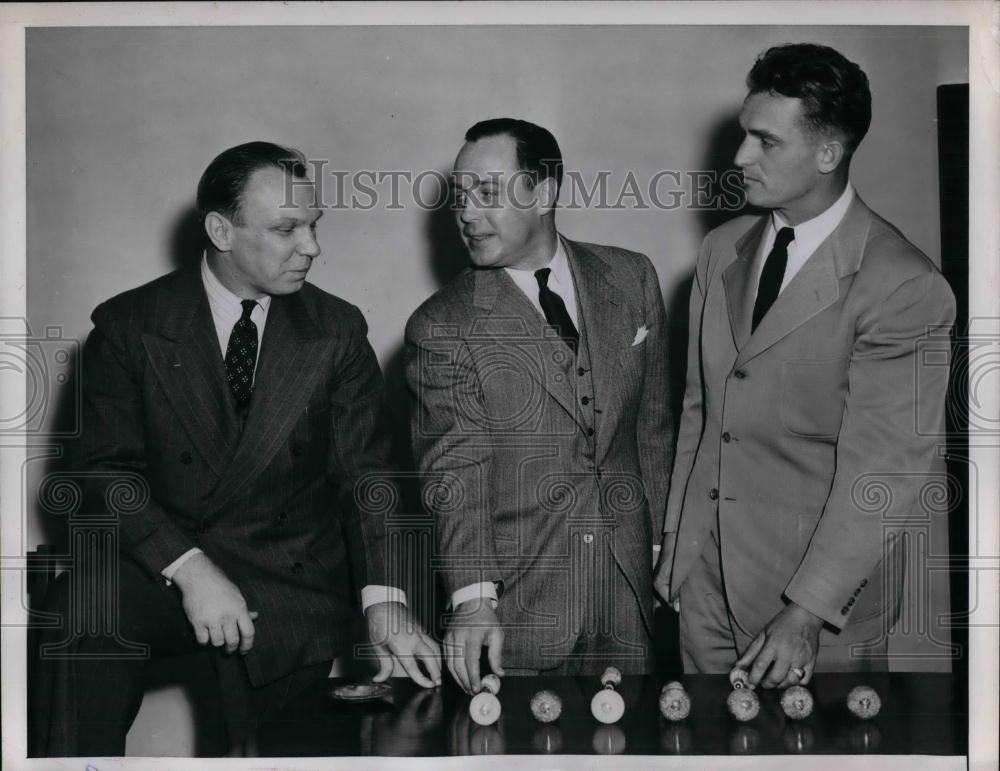 1947 Press Photo Columbia University coaches Tony Matal, Bob Bruce, Joe Stanczyk - Historic Images