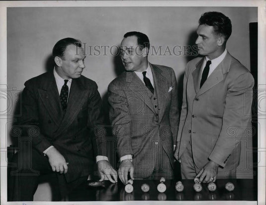 1947 Press Photo Columbia University coaches Tony Matal, Bob Bruce, Joe Stanczyk - Historic Images