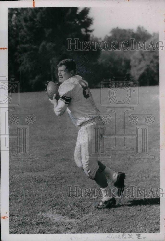 1962 Press Photo Joseph Schulze of Haverford College football - nea07950 - Historic Images