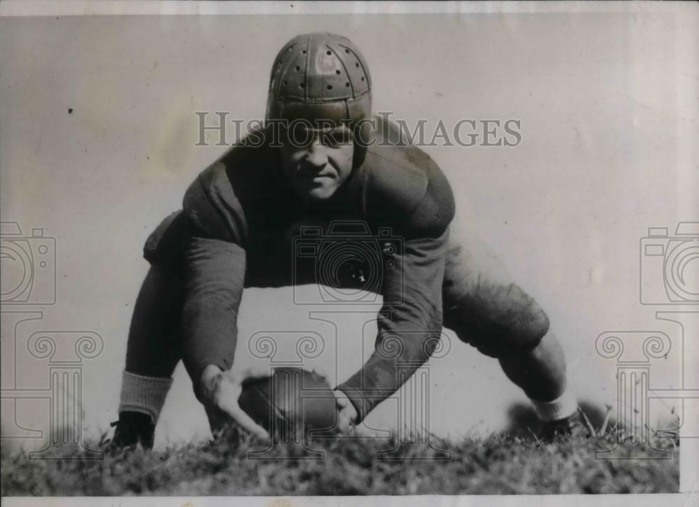 1934 Press Photo Indiana Univ football center, Jack Sprauer - nea13347 - Historic Images