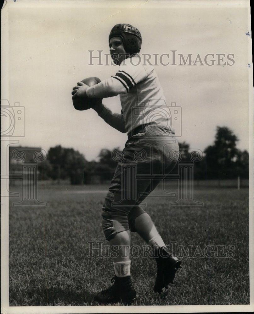 1941 Press Photo Bill De Correvont of Northwestern University - nea08226 - Historic Images