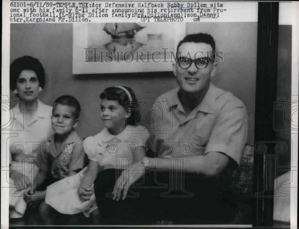 1959 Press Photo Halfback Bobby Dillon and family Ann, Danny and Karen - Historic Images