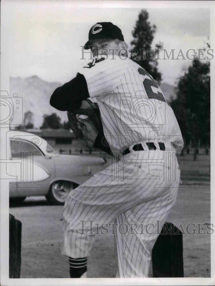 1960 Press Photo Chicago Cubs Player Bob Lemon - nea13439 - Historic Images