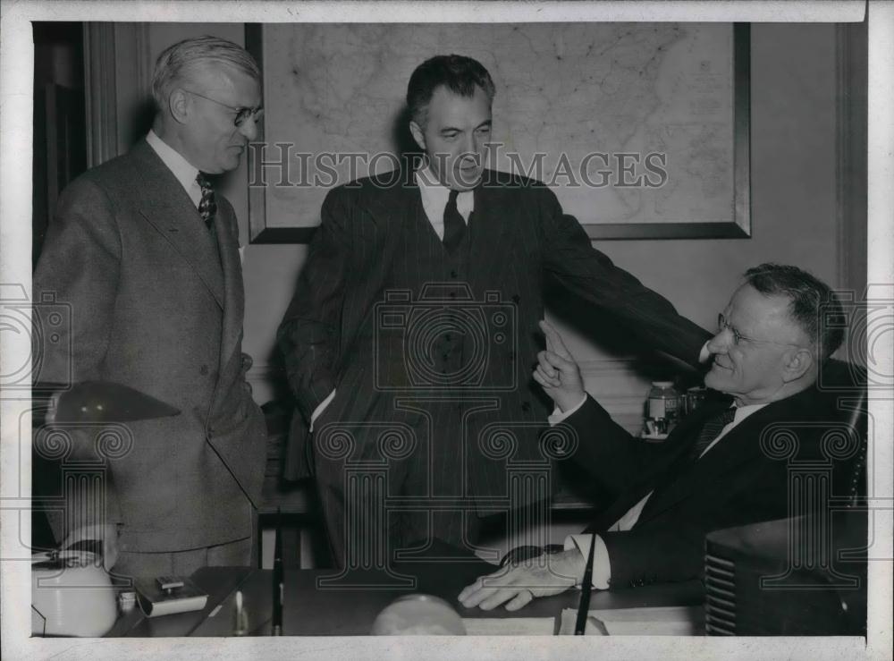 1945 Press Photo National Baseball League Director Ford Frick & J. Harridge - Historic Images