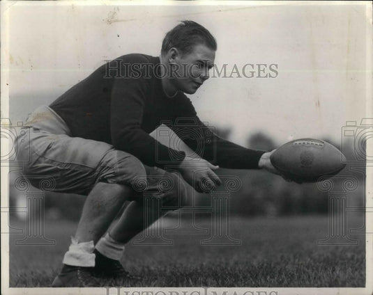 1935 Press Photo Captain Jack Kenny Quarterback Dartmouth - nea13155 - Historic Images