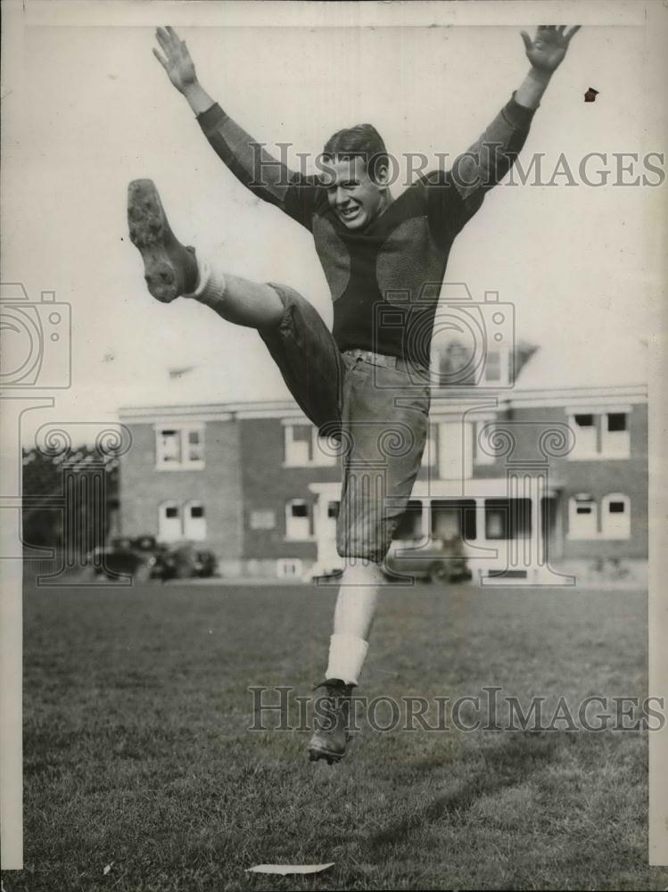 1930 Press Photo Princeton football player, D.A. Lowry - nea12083 - Historic Images