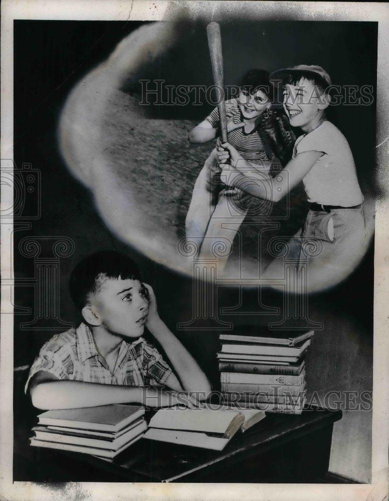 1946 Press Photo Thomas Ritchie Is Back In School But He Dreams Of Playing Ball - Historic Images