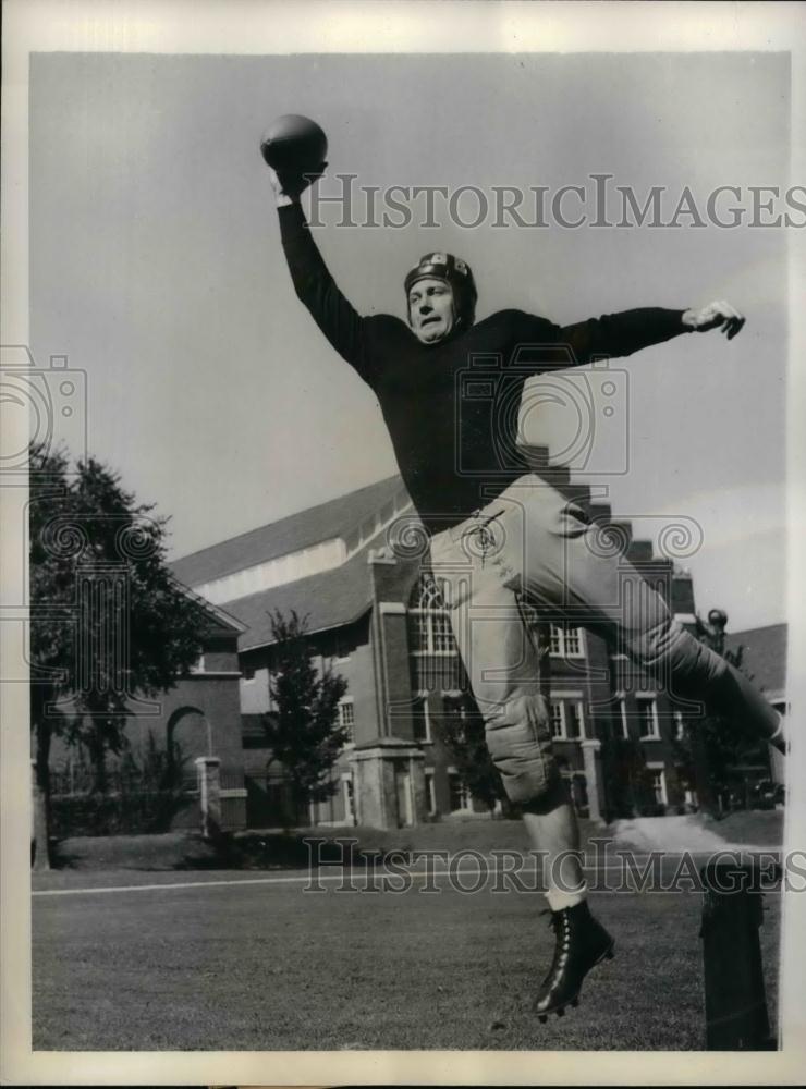 1939 Press Photo Jim Parks Dartmouth Football Squad - nea13635 - Historic Images