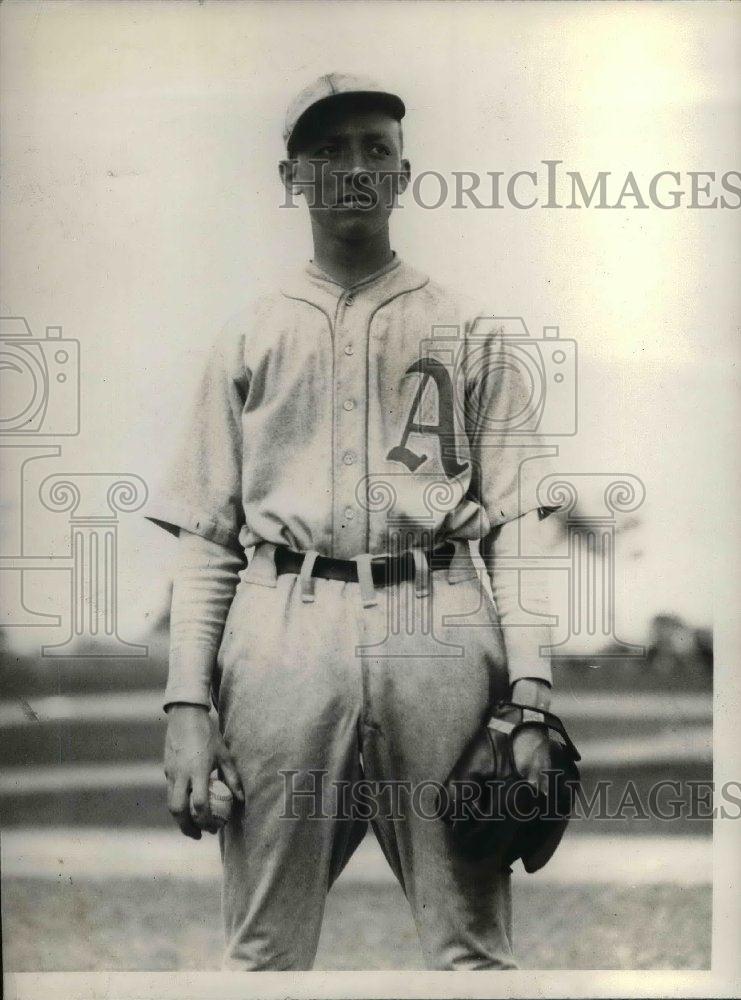 1929 Press Photo Phil Wagner, rookie pitcher, Philadelphia A&#39;s - nea08076 - Historic Images