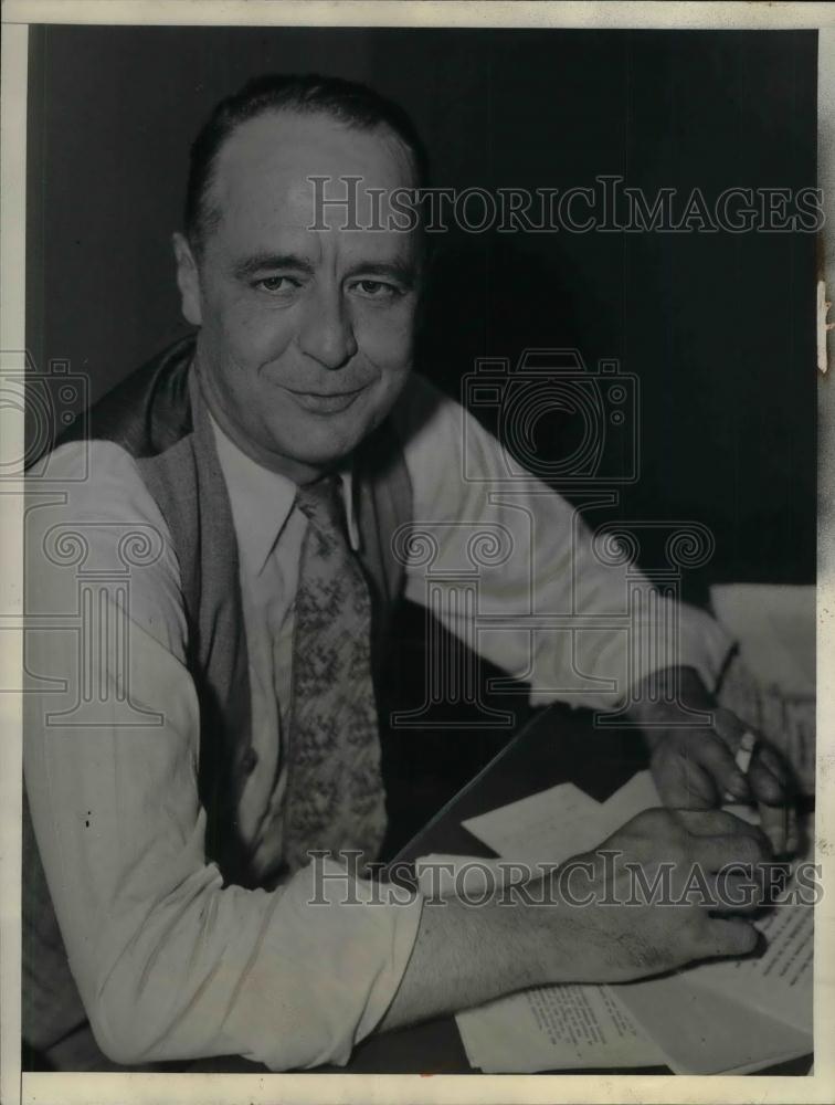 1933 Press Photo Alexander Johnston Asst Commerce Dept Solicitor - nea17375 - Historic Images