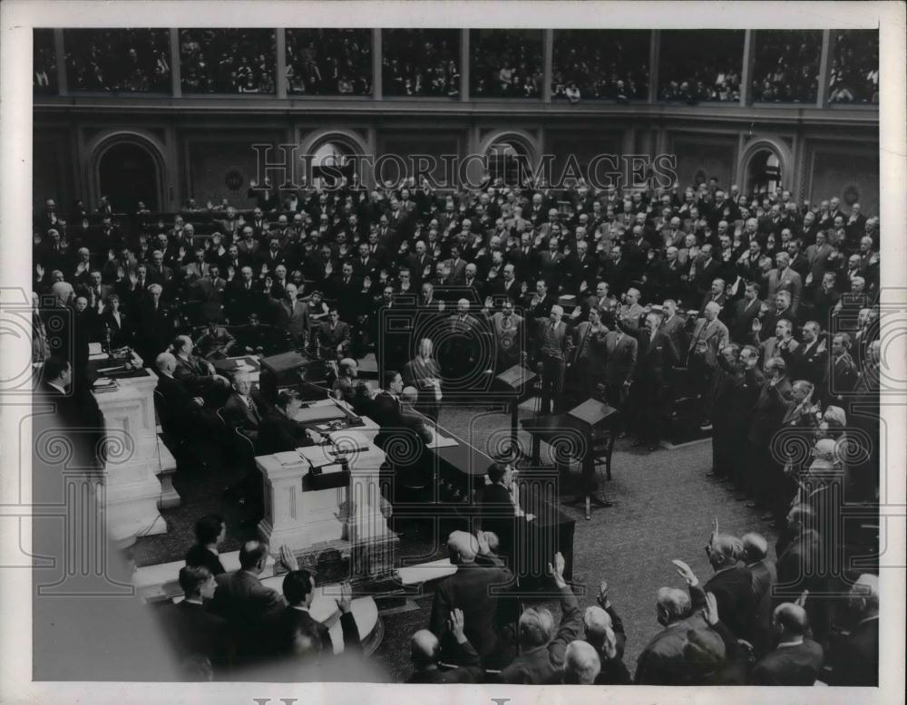 1945 Press Photo General View of House Chamber Speaker Sam Rayburn - nea17104 - Historic Images