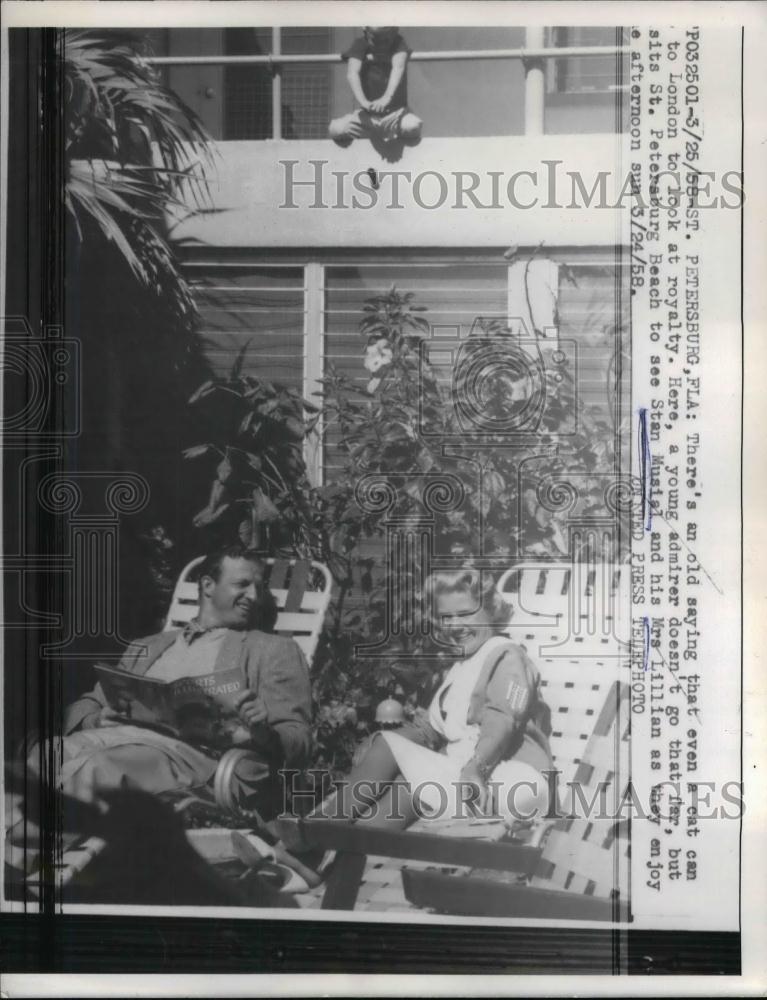 1958 Press Photo Stan Musial St Louis Cardinals Outfielder &amp; Mrs Lillian - Historic Images
