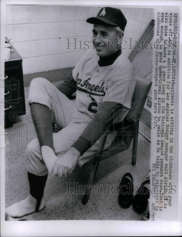 1966 Press Photo LA Dodger manager Walter Alston - nea18445 - Historic Images