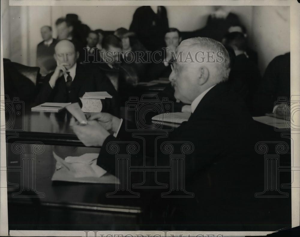 1924 Press Photo NY Banker Larcy Baldwin at Senate Oil committee - nea15771 - Historic Images