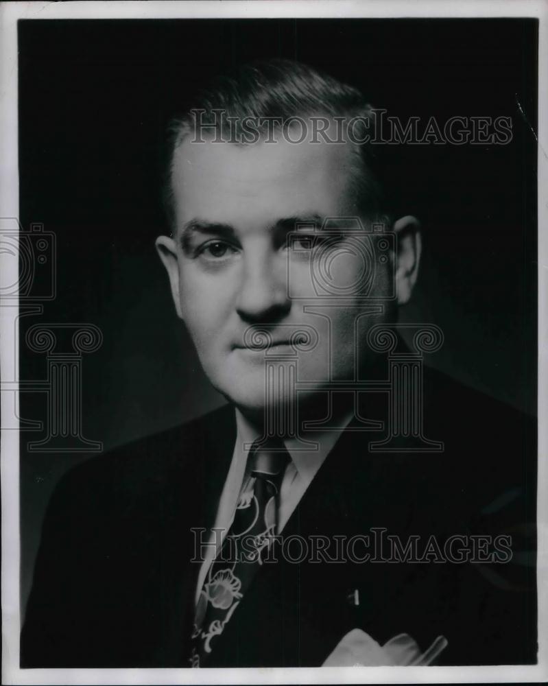 1953 Press Photo L. F. Desmond, General Sales Manager Dodge Division - nea22031 - Historic Images
