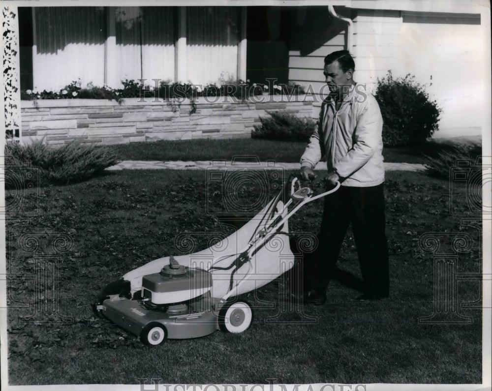 1960 Press Photo Leaf Catcher by Jacobsen Turbocone Rotary Mower. - nea26641 - Historic Images