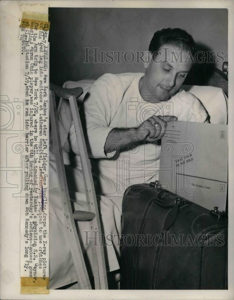 1949 Press Photo Yankee left fielder Gene Woodling at Lutheren Hospital - Historic Images