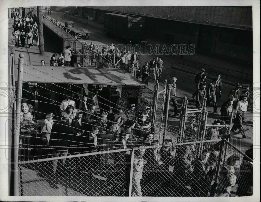 1934 Press Photo Workers at Boeing Aircraft Company - Historic Images