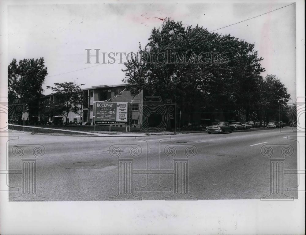 1964 Press Photo Rockway Gardens - nea22459 - Historic Images