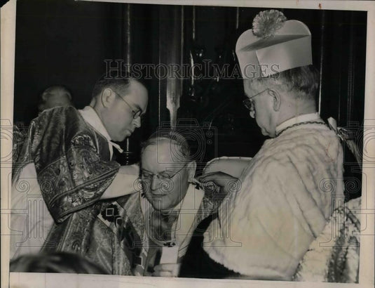 1940 Press Photo Archbishops J Schrembs & JT McNicholas, Dr C Elwell - nea26988 - Historic Images