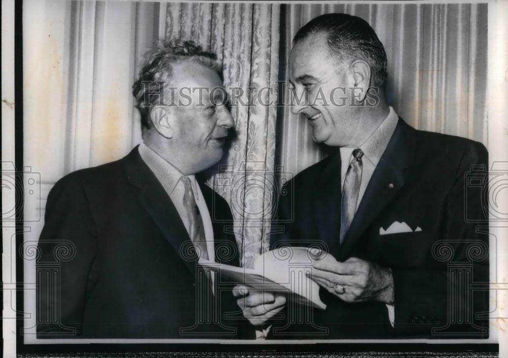 1960 Press Photo Sen. Everett Dirkson &amp; Sen. Majority Leader Lyndon Johnson - Historic Images