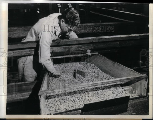 1943 Press Photo Government Rubber Plant Completed in Institute, WV - nea20049 - Historic Images