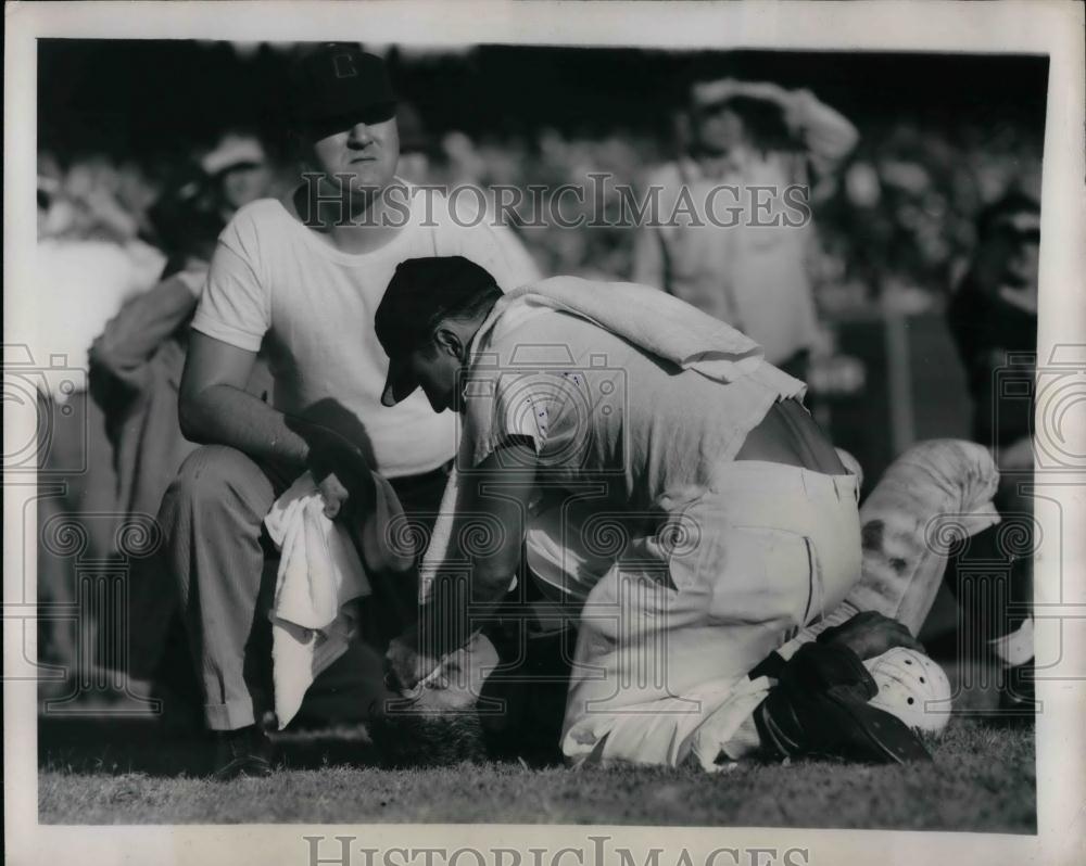 1947 Press Photo Cardinal Trainer D. Kriznecky, Boris Dimancheff was injured - Historic Images