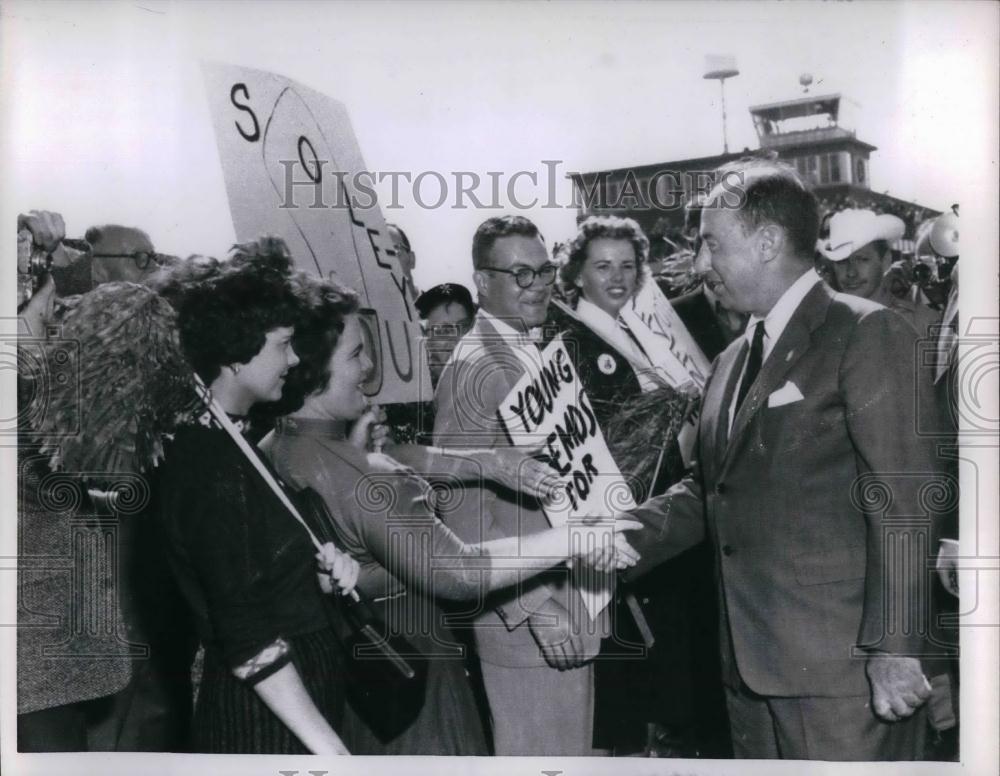 1956 Press Photo A candidate speaking with some supporters - nea20761 - Historic Images