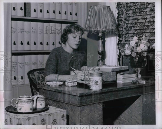 1962 Press Photo Woman Organizes Her Files With File Boxes - nea23271 - Historic Images