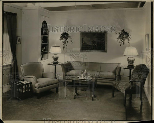 1932 Press Photo interior furnishings and decor of a living room - nea26586 - Historic Images