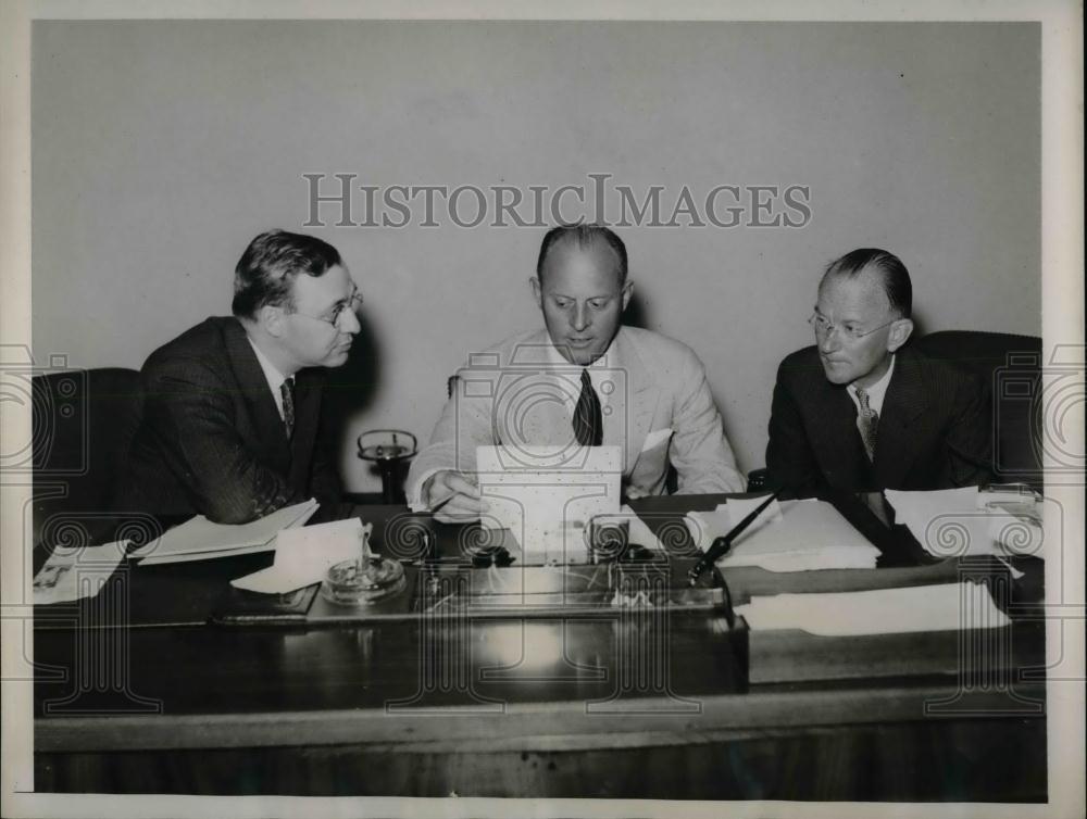 1934 Press Photo Deane, James Moffett Fed Housing Administrator - nea23062 - Historic Images