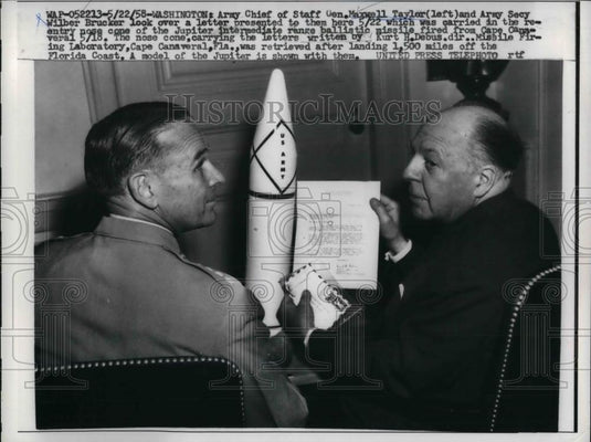 1958 Press Photo Army Chief Of Staff Gen Maxwell Taylor Army Sec Wilbur Brucker - Historic Images