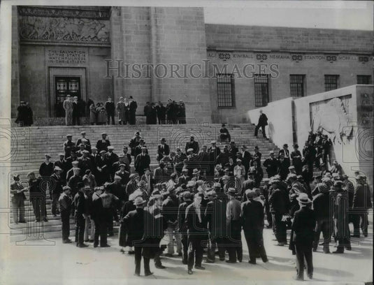 1934 Press Photo Farmers march at Nebraska state capital for farm relief - Historic Images