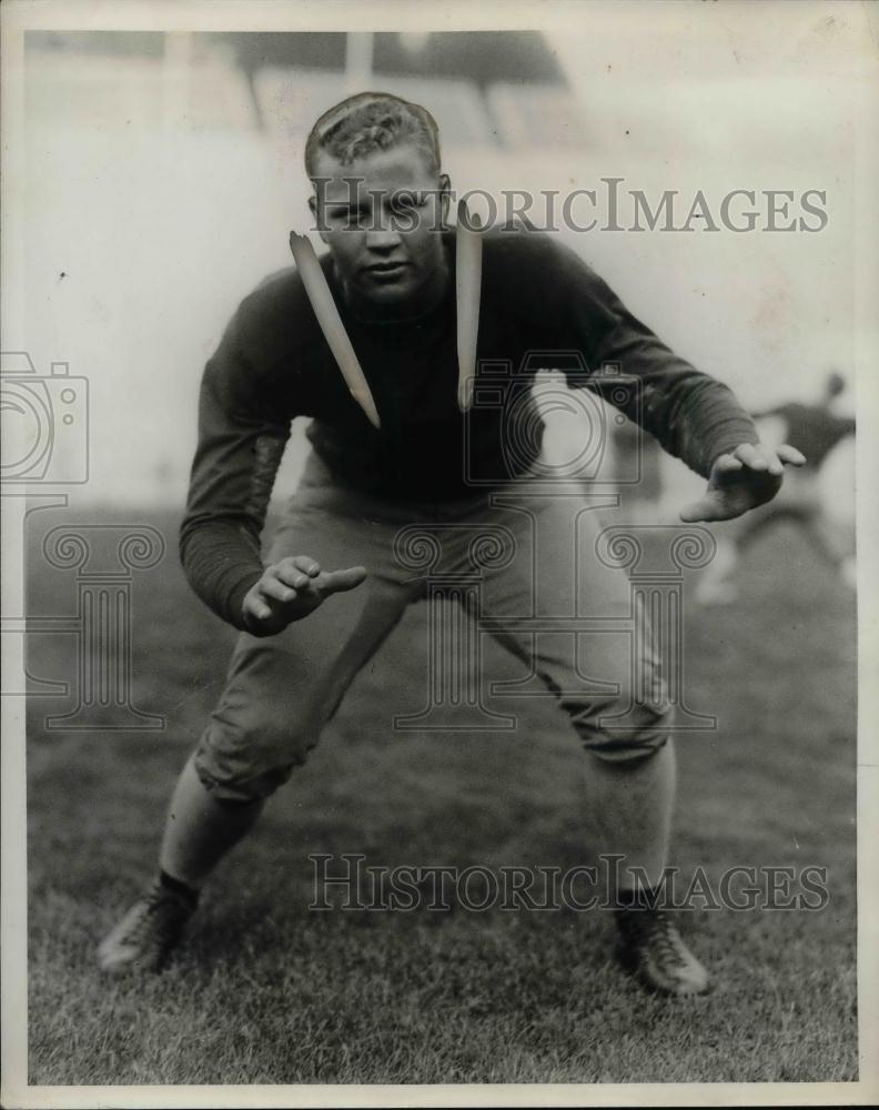 1929 Press Photo Bert Schwarz, Guard, University of California - nea14835 - Historic Images