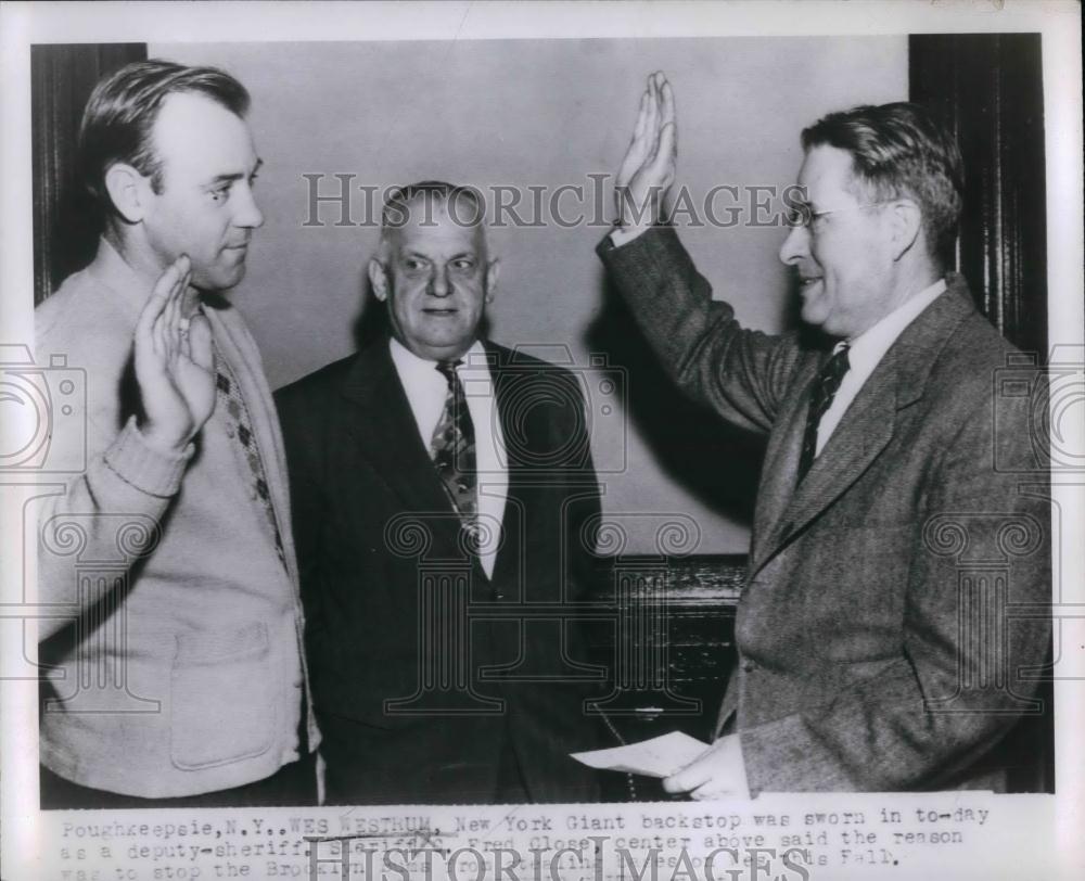 1951 Press Photo Wes Westruck of NY Giants Sworn on a Deputy - nea24236 - Historic Images