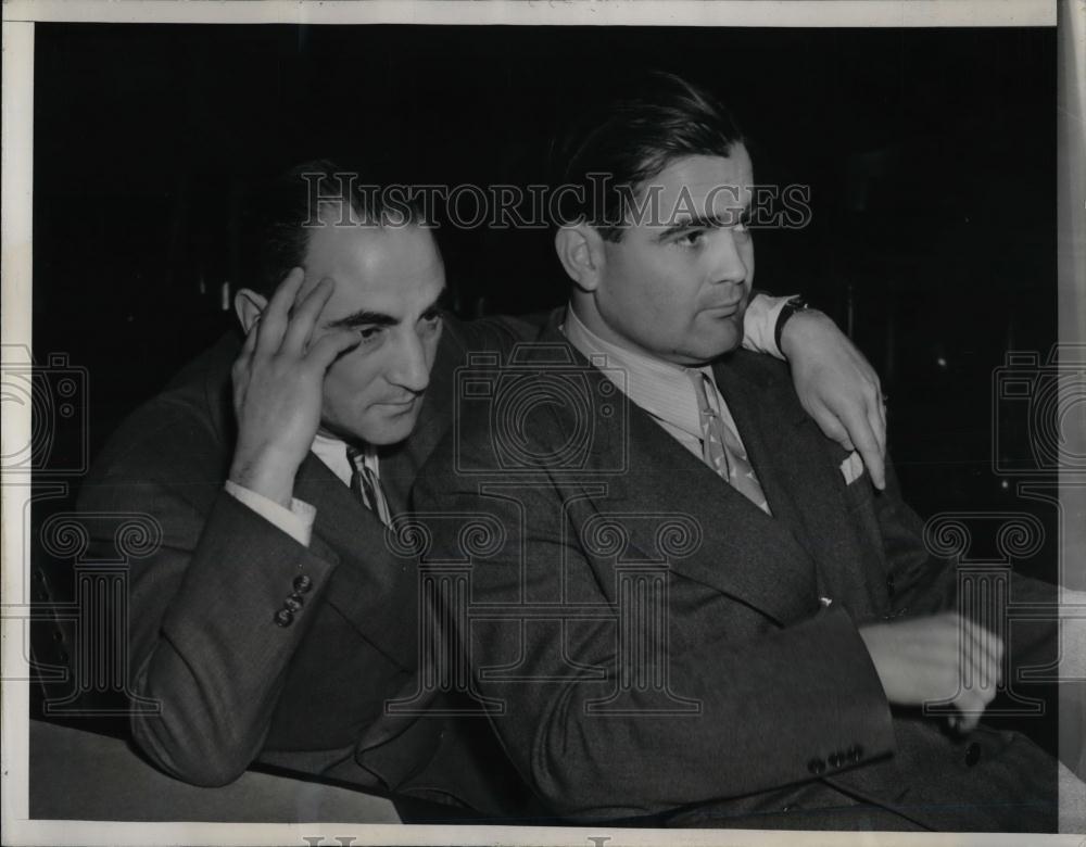 1938 Press Photo Martin Snyder Hornwell Rogers listens to plea on Kidnapping - Historic Images