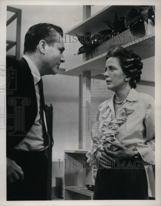 1961 Press Photo Whitfield Connor & Leora Dana in "The Working Mother" - Historic Images