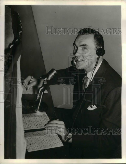 Press Photo "Wednesday Night Fights" commentator Jack Drees - nea30690 - Historic Images